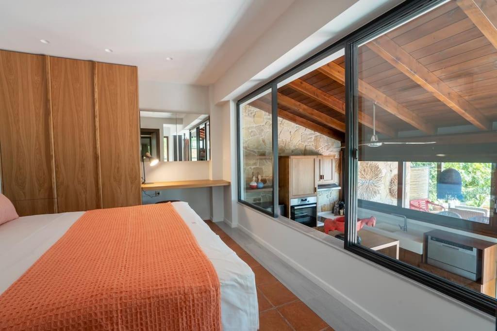 Sea And Sun Metaxy Mas, Brand-New, Beachfront ! Chania  Exterior photo