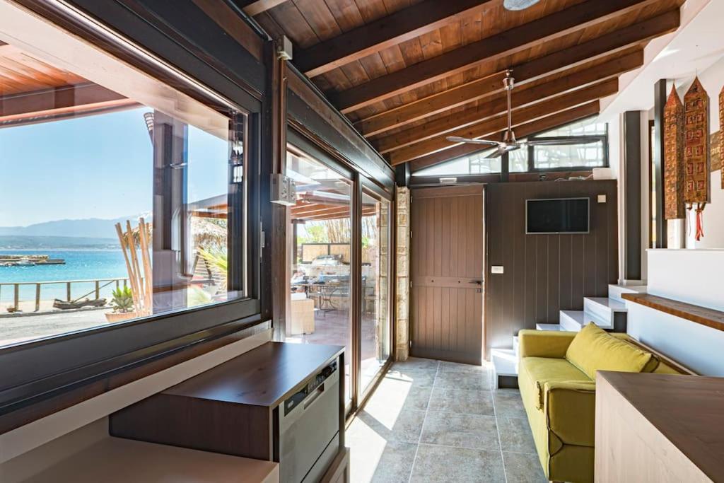 Sea And Sun Metaxy Mas, Brand-New, Beachfront ! Chania  Exterior photo